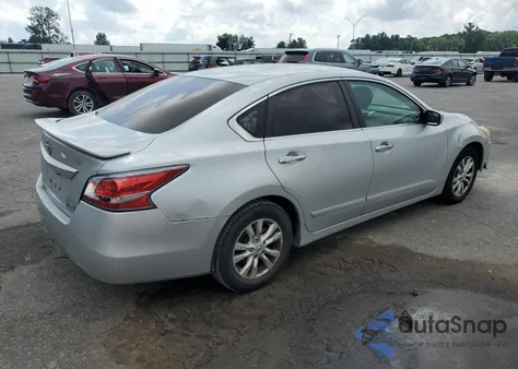 2014 Nissan Altima 2.5 z USA, uszkodzony, nr VIN 1N4AL3APXEC146653